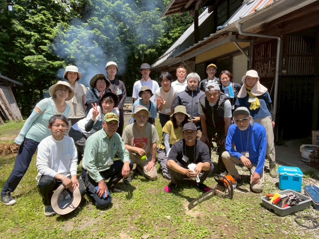 情報誌『民家』135号